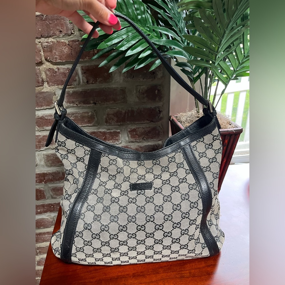 Gucci bag
